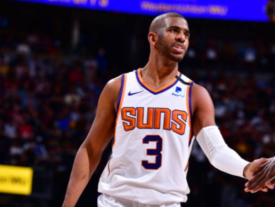  布克连续四场卅加，太阳炙烤西部直指榜首宝座