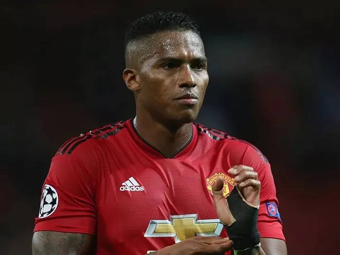  尼斯边锋速度突破制胜成为全场最佳球员